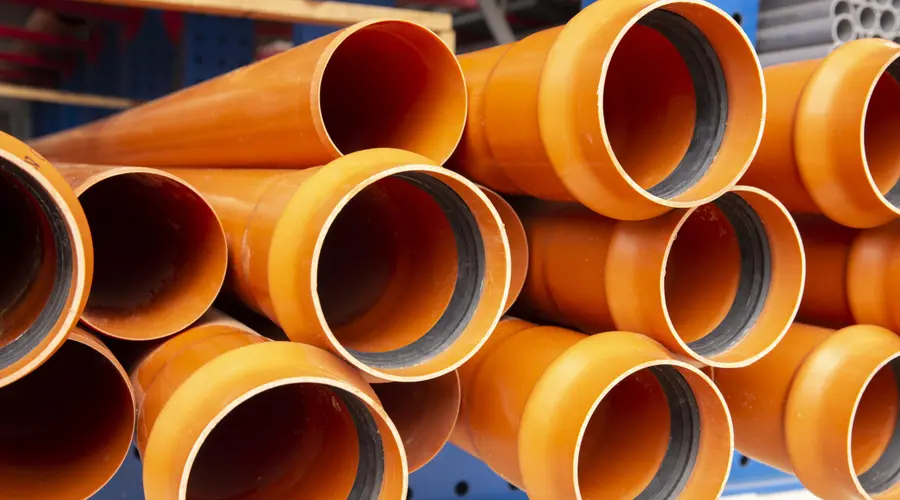 Як правильно вибрати труби для водопостачання: порівняння матеріалів